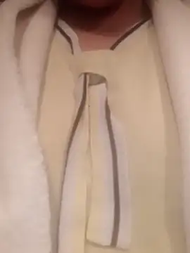 Cassandrina1 online show from December 3, 2025, 4:42 am