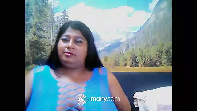 Snapshot of indianhoney694u chatting on January 20, 2025, 5:59 am indianhoney694u online show from January 20, 2025, 5:59 am