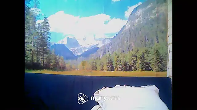 Snapshot of indianhoney694u chatting on February 26, 2025, 8:48 am indianhoney694u online show from February 26, 2025, 8:48 am