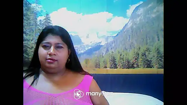 Snapshot of indianhoney694u chatting on March 10, 2025, 8:37 am indianhoney694u online show from March 10, 2025, 8:37 am