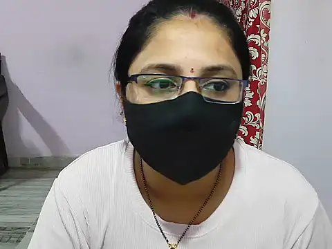 jannu6482 online show from March 14, 2026, 3:06 pm