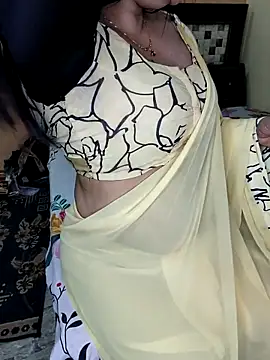 PRIYA 22 online show from November 30, 2025, 2:43 pm