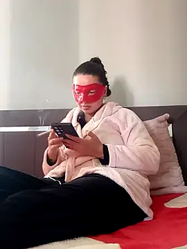 Maskelihatun online show from February 28, 2026, 2:18 pm