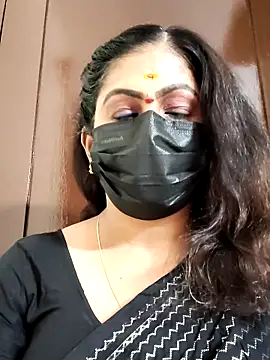 Sweetie swetha37 online show from September 15, 2025, 8:03 am