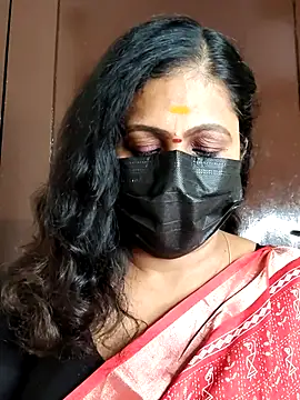 Sweetie swetha37 online show from October 18, 2025, 8:53 pm