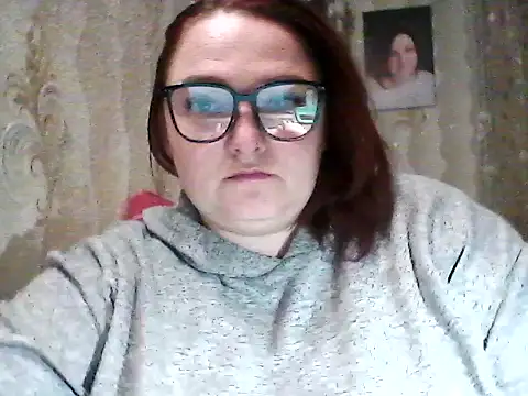 AngelQSky online show from September 26, 2025, 6:34 pm