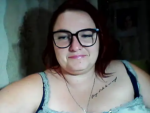 AngelQSky online show from October 1, 2025, 4:46 pm