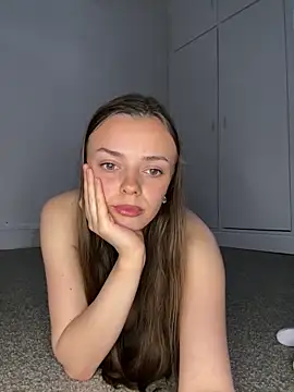 Snapshot of cutietootie02 chatting on May 16, 2026, 9:13 pm cutietootie02 online show from May 16, 2026, 9:13 pm