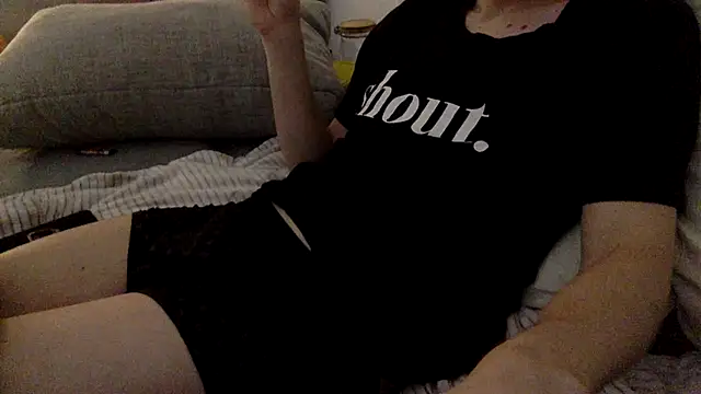 Breezydicksn online show from November 5, 2025, 5:13 pm