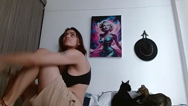 Crystal Star  online show from March 1, 2026, 7:16 pm