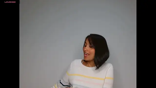 Gia Lee online show from February 17, 2026, 3:14 am