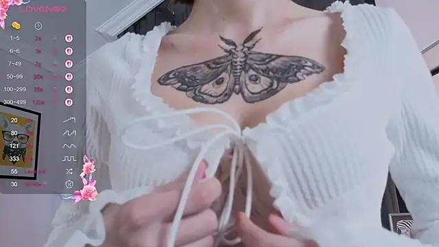 Sonia Jones online show from October 25, 2025, 6:24 pm