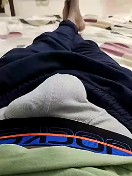 slim-uncut online show from October 14, 2025, 4:08 pm