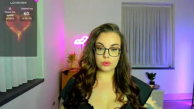 Miss Lucifer6 online show from February 7, 2026, 8:12 pm