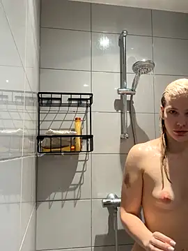 Chloemillerrxx online show from September 20, 2025, 1:12 pm