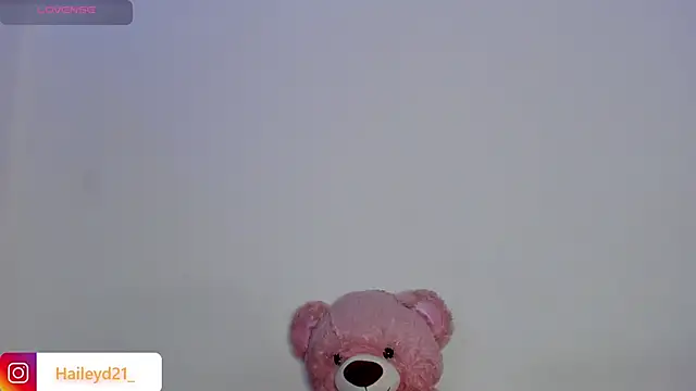 HaileyDuke online show from February 28, 2026, 1:39 am