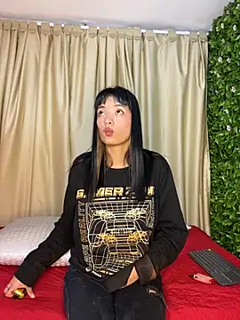 stepha   online show from September 15, 2025, 11:10 am