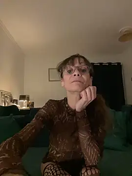 Chris06d22xh online show from March 12, 2026, 8:48 pm