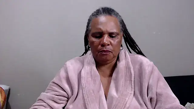 GrandBustyMelon online show from April 9, 2026, 6:02 am