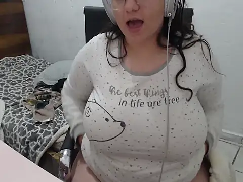 isanhaiaka online show from November 11, 2025, 2:44 am