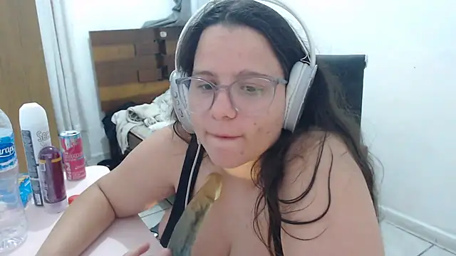 isanhaiaka online show from November 21, 2025, 6:45 am