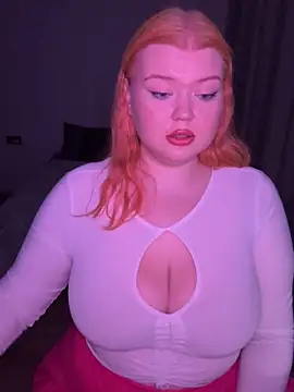 Snapshot of _Adele_Moor_ chatting on September 16, 2025, 8:54 pm  Adele Moor  online show from September 16, 2025, 8:54 pm