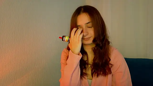 Lelia Vibe online show from October 22, 2025, 12:38 pm