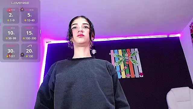 ingrid zese  online show from September 30, 2025, 1:05 pm