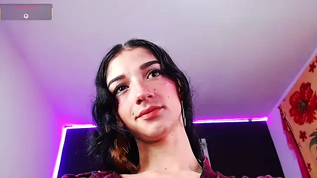 ingrid zese  online show from October 13, 2025, 7:03 pm