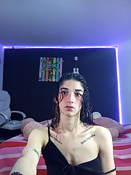 ingrid zese  online show from November 3, 2025, 7:59 pm