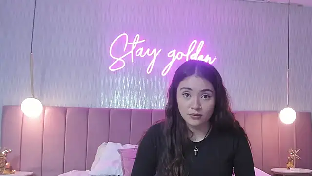 HANNA BASTIAN VC online show from November 6, 2025, 5:25 pm