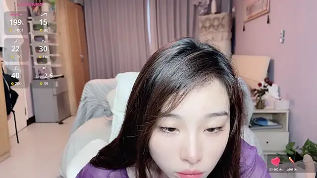 Snapshot of Y2Luvk chatting on October 10, 2025, 10:53 pm Y2Luvk online show from October 10, 2025, 10:53 pm