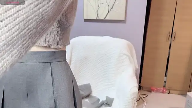 Snapshot of Y2Luvk chatting on December 21, 2025, 9:22 pm Y2Luvk online show from December 21, 2025, 9:22 pm