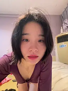 Snapshot of Y2Luvk chatting on February 24, 2026, 11:03 pm Y2Luvk online show from February 24, 2026, 11:03 pm