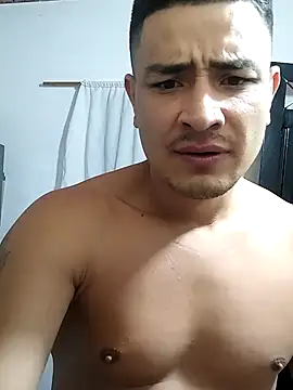 hoteder online show from September 21, 2025, 11:39 pm