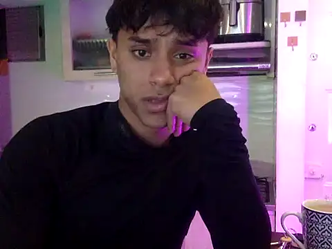 ZYZZ1312 online show from January 7, 2026, 7:38 pm