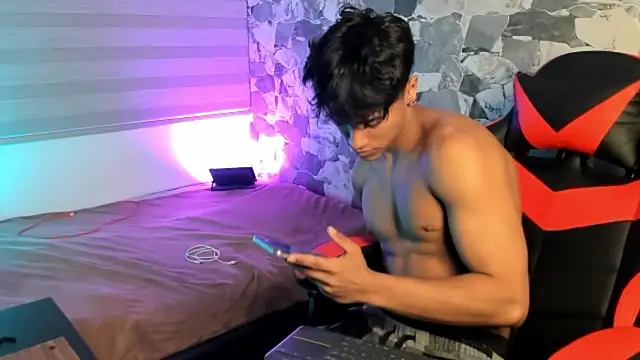 ZYZZ1312 online show from April 4, 2026, 4:00 am