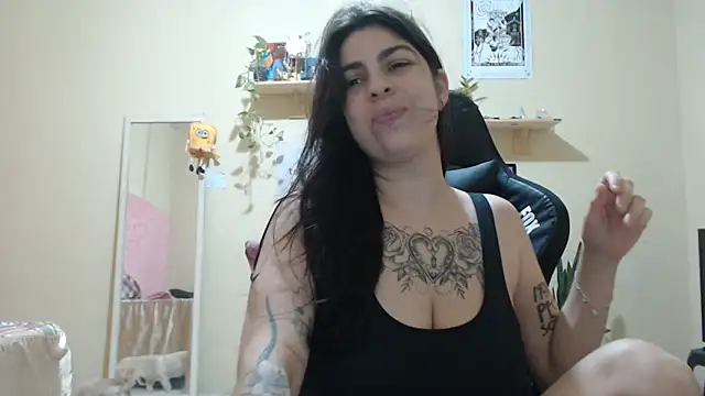 ayanahot  online show from September 22, 2025, 9:17 pm