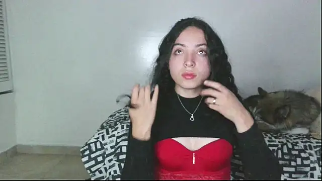 aliceclair  online show from October 23, 2025, 6:23 am