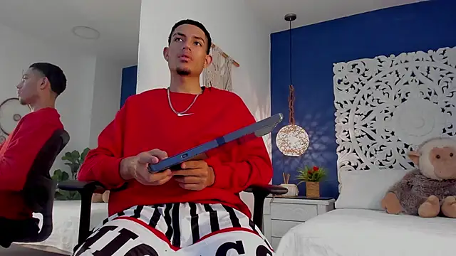 Snapshot of Adonis_WB chatting on September 9, 2025, 4:50 pm Adonis WB online show from September 9, 2025, 4:50 pm