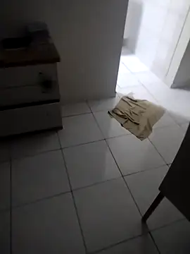 Snapshot of CadencedMimesis chatting on February 1, 2026, 10:52 pm CadencedMimesis online show from February 1, 2026, 10:52 pm