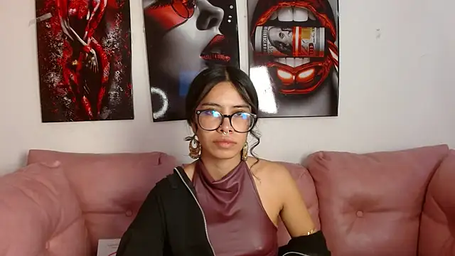 Miahotcs1 online show from February 20, 2026, 3:23 pm