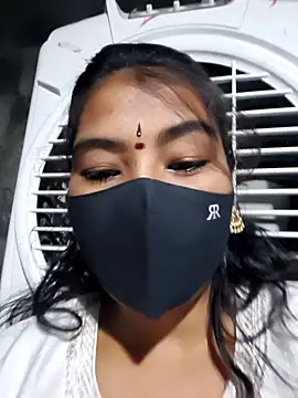 Snapshot of srav43 chatting on February 20, 2026, 2:50 pm srav43 online show from February 20, 2026, 2:50 pm