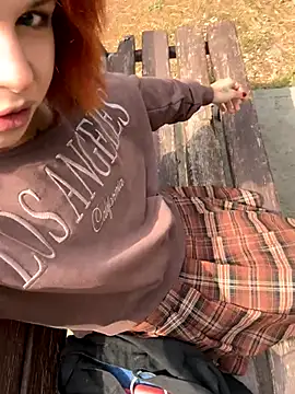 Snapshot of RosieSecret chatting on September 19, 2025, 7:10 am RosieSecret online show from September 19, 2025, 7:10 am