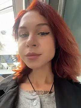 Snapshot of RosieSecret chatting on October 19, 2025, 8:04 am RosieSecret online show from October 19, 2025, 8:04 am