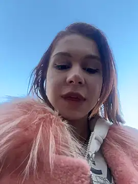 Snapshot of RosieSecret chatting on November 28, 2025, 8:06 am RosieSecret online show from November 28, 2025, 8:06 am