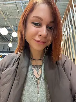 Snapshot of RosieSecret chatting on February 27, 2026, 10:04 am RosieSecret online show from February 27, 2026, 10:04 am