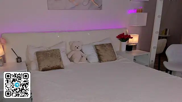 Anellyball online show from April 26, 2026, 10:35 am