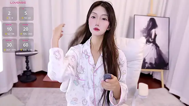 hanbaobao online show from October 18, 2025, 10:27 am