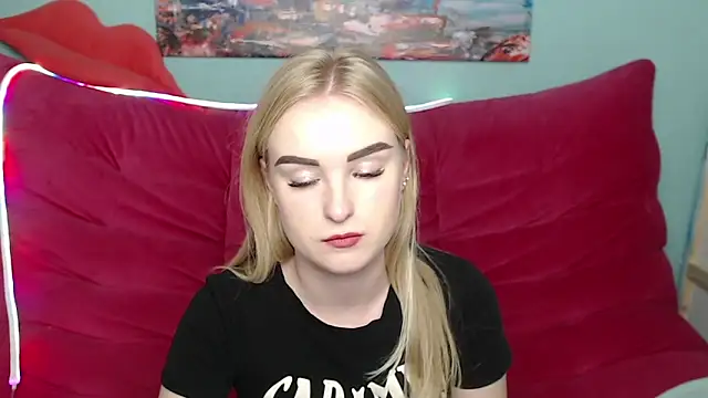 SofySofty online show from November 1, 2025, 5:48 pm